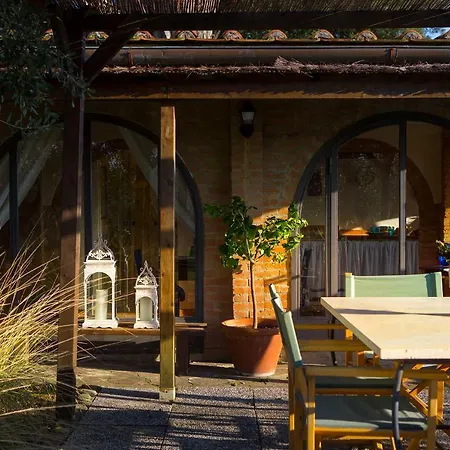 Fillinelle Bed & Breakfast 3*
